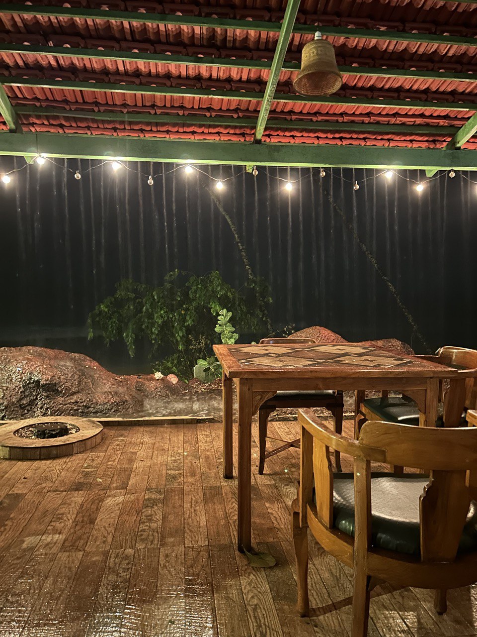 जीवन के दीर्घ सफ़र में 